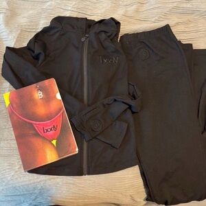 Boody Black Women's Activewear Set